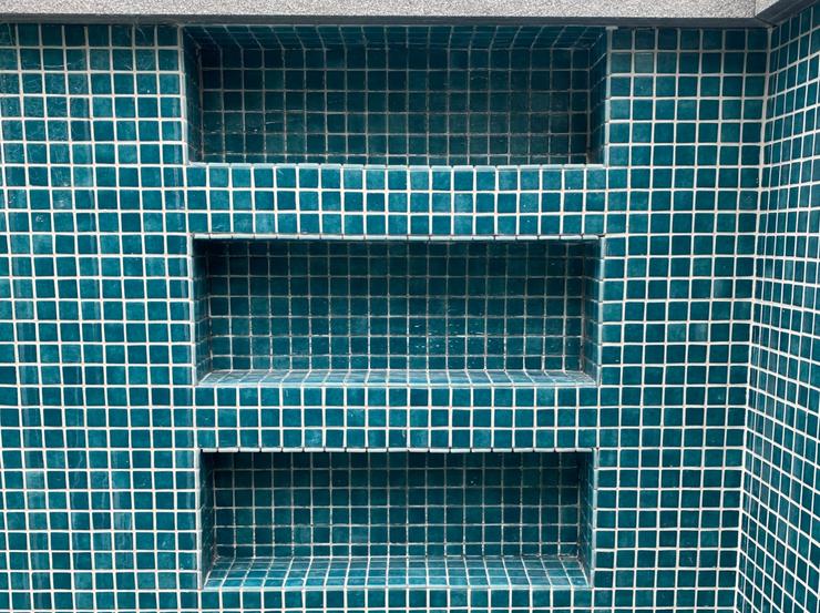 Mosaic tiled recessed pool ladder Sydney
